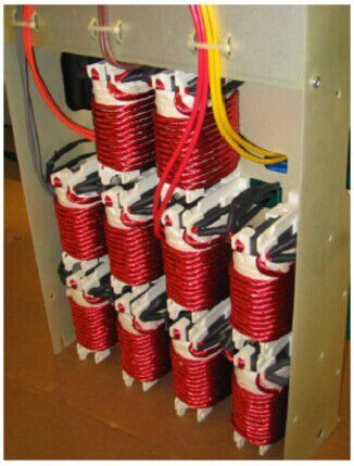 無變壓器UPS在提高性能同時縮尺寸、減重量